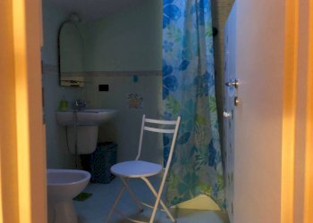 Portion of a house Via Del Molinetto, Montecarlo - photo 12