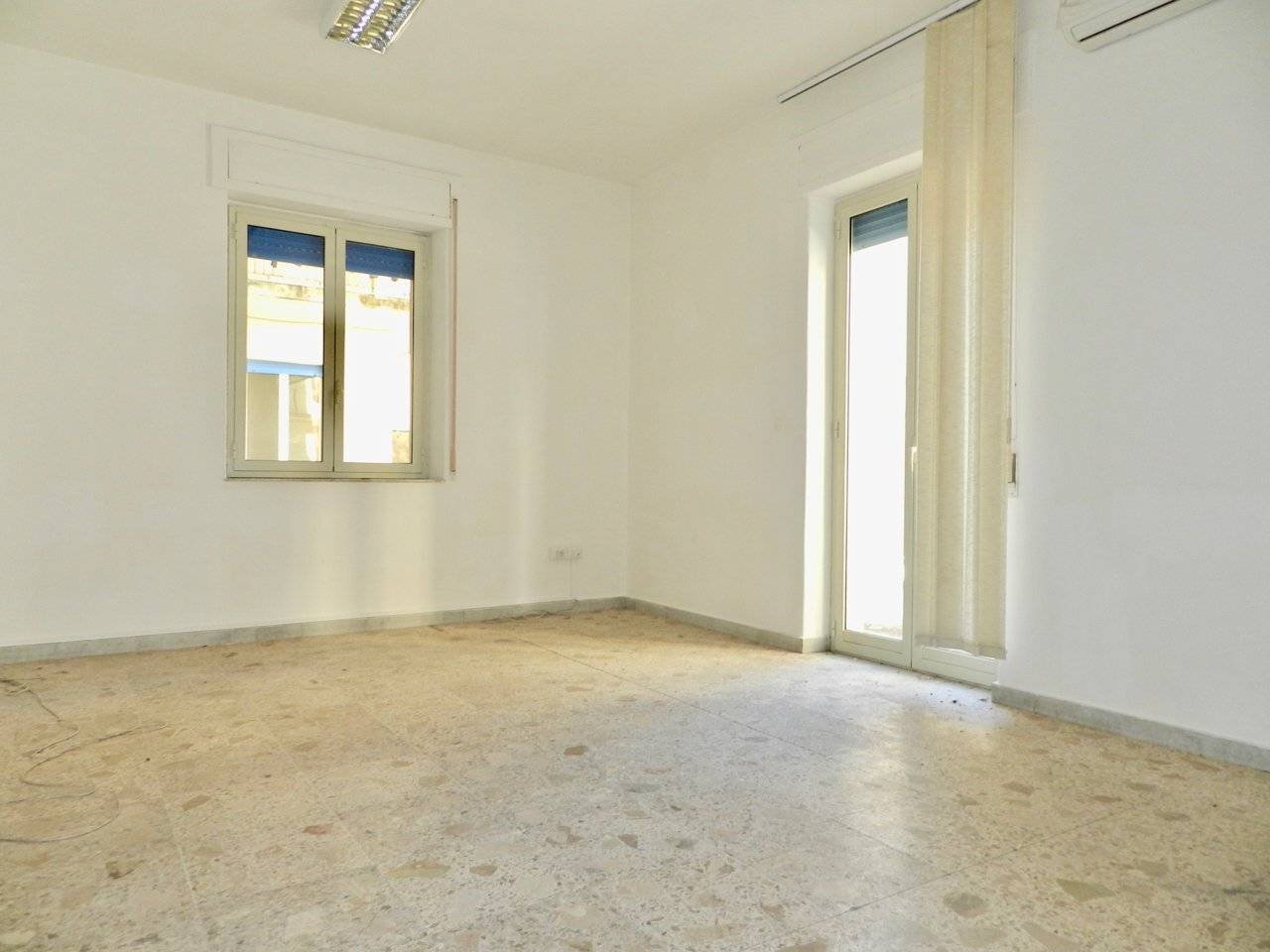 sala - Apartment corso Sicilia, Acireale - photo 2