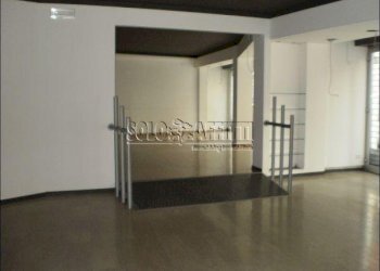 vano - Locale Commerciale Via Marco Minghetti 7, Legnago - foto 6