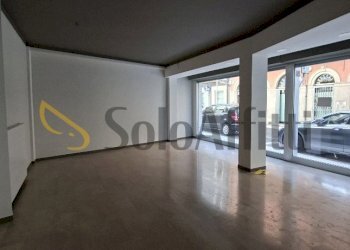 20260825_112918_resized - Commercial Premises Via Marco Minghetti 7, Legnago - photo 2