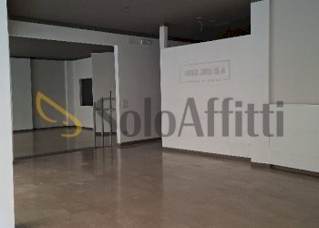 20260825_113300_resized - Commercial Premises Via Marco Minghetti 7, Legnago - photo 16