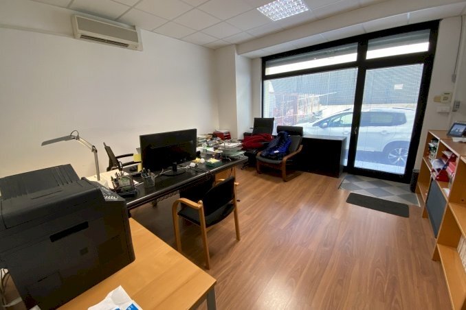 Locale Commerciale Savona, Savona (zona Legino) - foto 1
