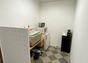 Locale Commerciale Savona, Savona (zona Legino) - foto 9