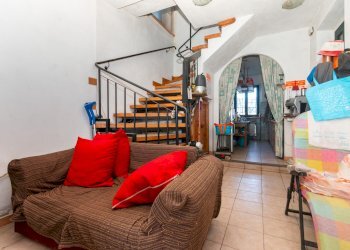 Casa semi indipendente Via Dagatti, 23, Envie - foto 13