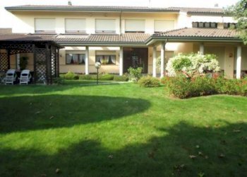 Villa Beinette - foto 1