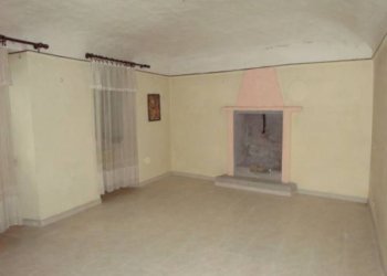 salotto p.t. - Rustico via Sottoripa, Ponzano Monferrato - foto 4