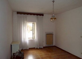 camera 2 p.1° - Rustico via Sottoripa, Ponzano Monferrato - foto 9