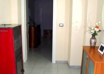 disimpegno p.1° - Independent house via Camillo Benso Conte di Cavour, Crescentino - photo 13