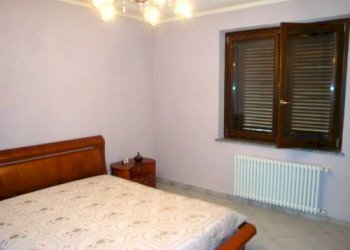 camera 2 p.1° - Independent house via Camillo Benso Conte di Cavour, Crescentino - photo 15