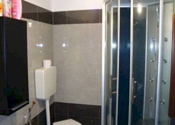 bagno p.1° - Casa indipendente via Camillo Benso Conte di Cavour, Crescentino - foto 16