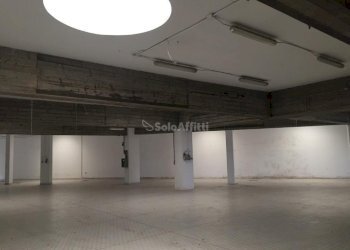 area espositiva - Locale Commerciale Strada Cambiano 220, Chieri - foto 11