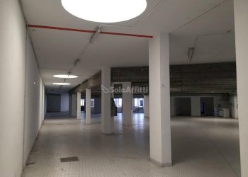 area espositiva - Locale Commerciale Strada Cambiano 220, Chieri - foto 13