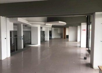 area espositiva - Locale Commerciale Strada Cambiano 220, Chieri - foto 16