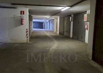 Box Corso Limone Piemonte 1186, Ventimiglia - foto 2