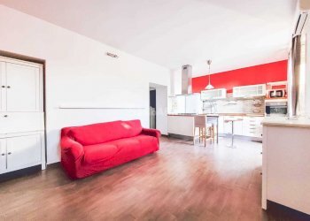 SOGGIORNO/LIVING - Appartamento Via Mandracchio a Nazareth, Napoli - foto 7
