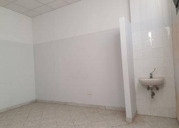 Ufficio Via Pesciatina, Lucca (zona San Vito) - foto 6