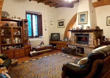 07.jpg - Casale Voc. San Bartolomeo, Città della Pieve - foto 7