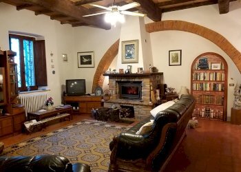 08.jpg - Casale Voc. San Bartolomeo, Città della Pieve - foto 8