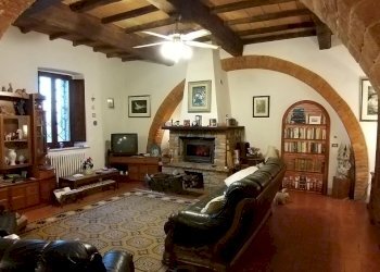 09.jpg - Casale Voc. San Bartolomeo, Città della Pieve - foto 9