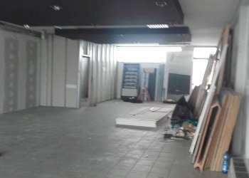 Commercial Activity via paolinelli, Capannori - photo 1