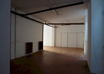 Magazzino Via Quintino Sella, Cuneo (zona Centro) - foto 9