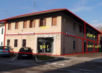 ESTERNI - Locale Commerciale Via Roma 3131, San Vito al Torre - foto 2