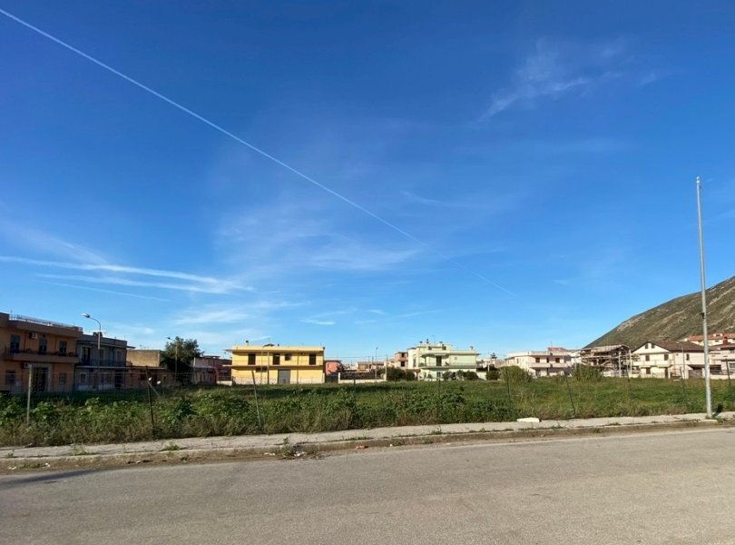 Terreno commerciale Mondragone - foto 2