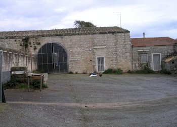 P1010010.JPG - Casale Ragusa - foto 8