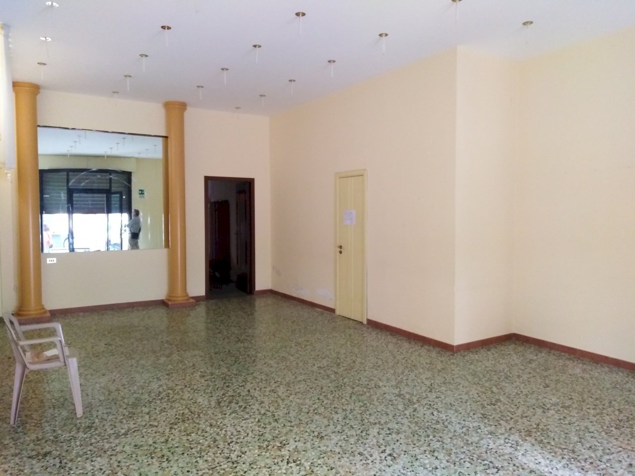 IMG_20190910_105814.jpg - Locale Commerciale Ragusa - foto 2