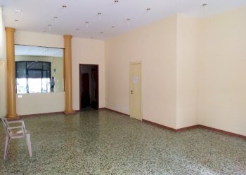 IMG_20190910_105814.jpg - Locale Commerciale Ragusa - foto 2