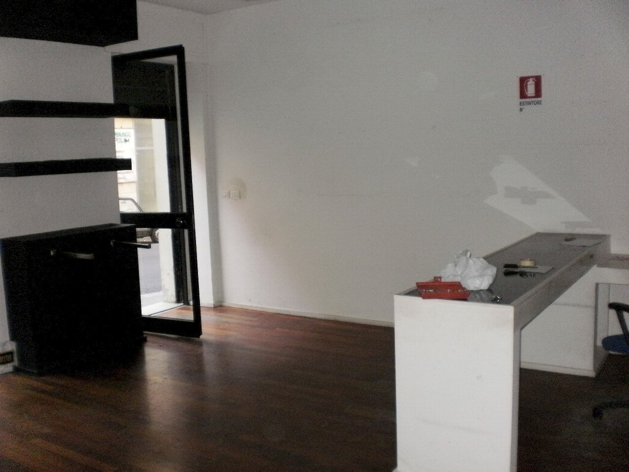 PA230025.JPG - Locale Commerciale Ragusa - foto 1