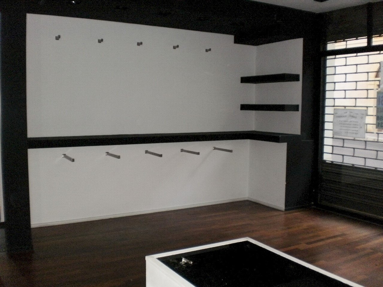 PA230026.JPG - Locale Commerciale Ragusa - foto 2