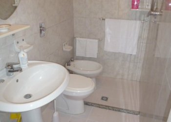 P1090340.JPG - Quadrilocale Ragusa - foto 5