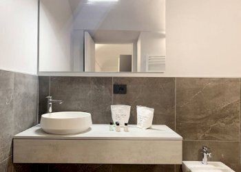 Bagno - Two-room apartment via San Francesco d'Assisi, 35, Torino (neighborhood Centro) - photo 30
