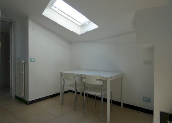 cucina - Attico Vico Campopisano 10, Genova (zona Carignano) - foto 9