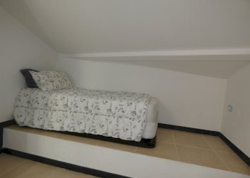 seconda camer3 - Attico Vico Campopisano 10, Genova (zona Carignano) - foto 11