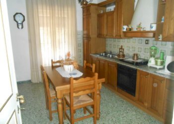 DSCN9970.JPG - Villa Via per Chiatri, Lucca - foto 7