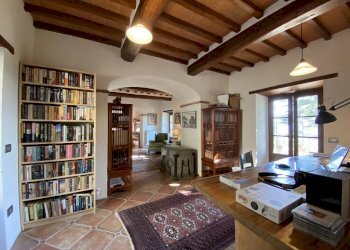 Stanza arredata - Rustico Case Sparse Cortona, 46, Cortona - foto 12