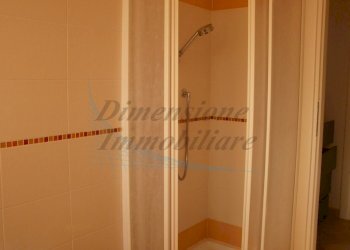 Cabina doccia.JPG - Appartamento Piazza Garibaldi, Rosignano Marittimo - foto 8