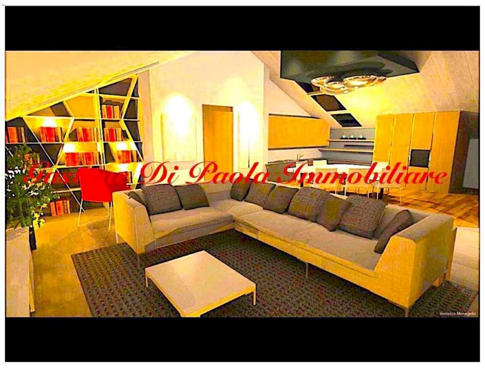 Four-room apartment Milano - photo 1