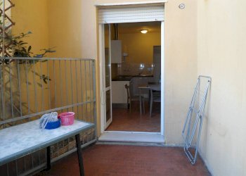 TERRAZZA - Monolocale via Capo di Lucca, Bologna (zona Irnerio) - foto 2