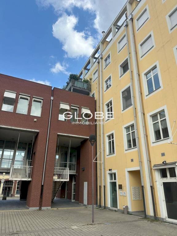 Facciata - Appartamento via Giuseppe Mazzini, Ciriè - foto 1