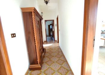 lu14.jpg - Porzione di casa Luni - foto 16