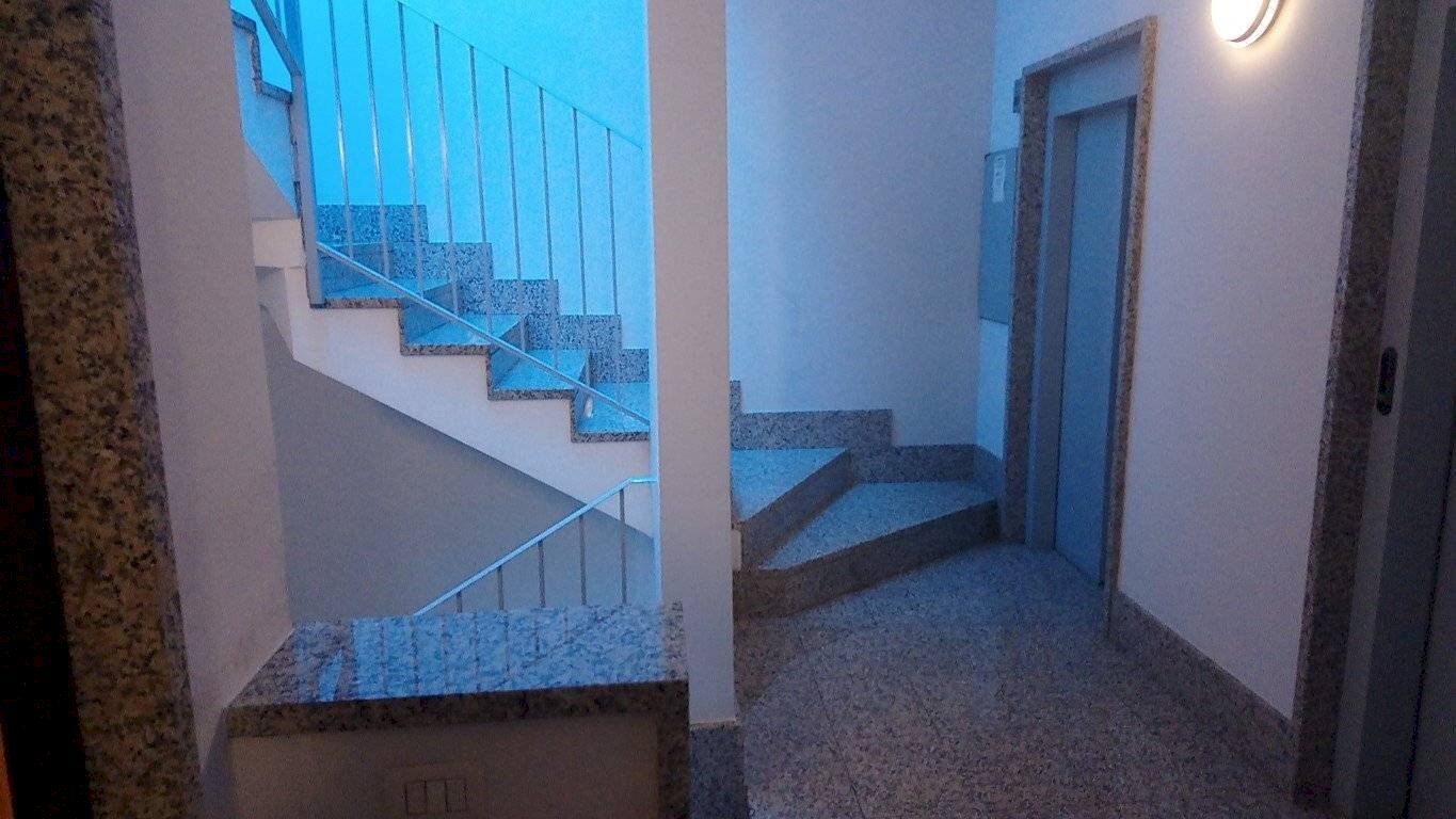 Office Località Grand Chemin, 73, Saint-Christophe - photo 3