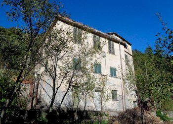 Appartamento via del molinetto, Genova (zona Quezzi) - foto 1