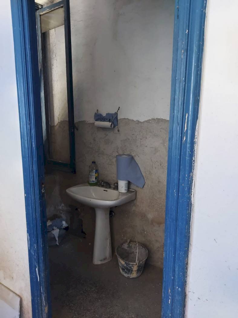 Warehouse via San Giovanni d'Acri, Genova (neighborhood Cornigliano) - photo 3