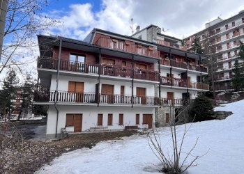 Facciata - Appartamento via Monfol, 20, Sauze d'Oulx - foto 36