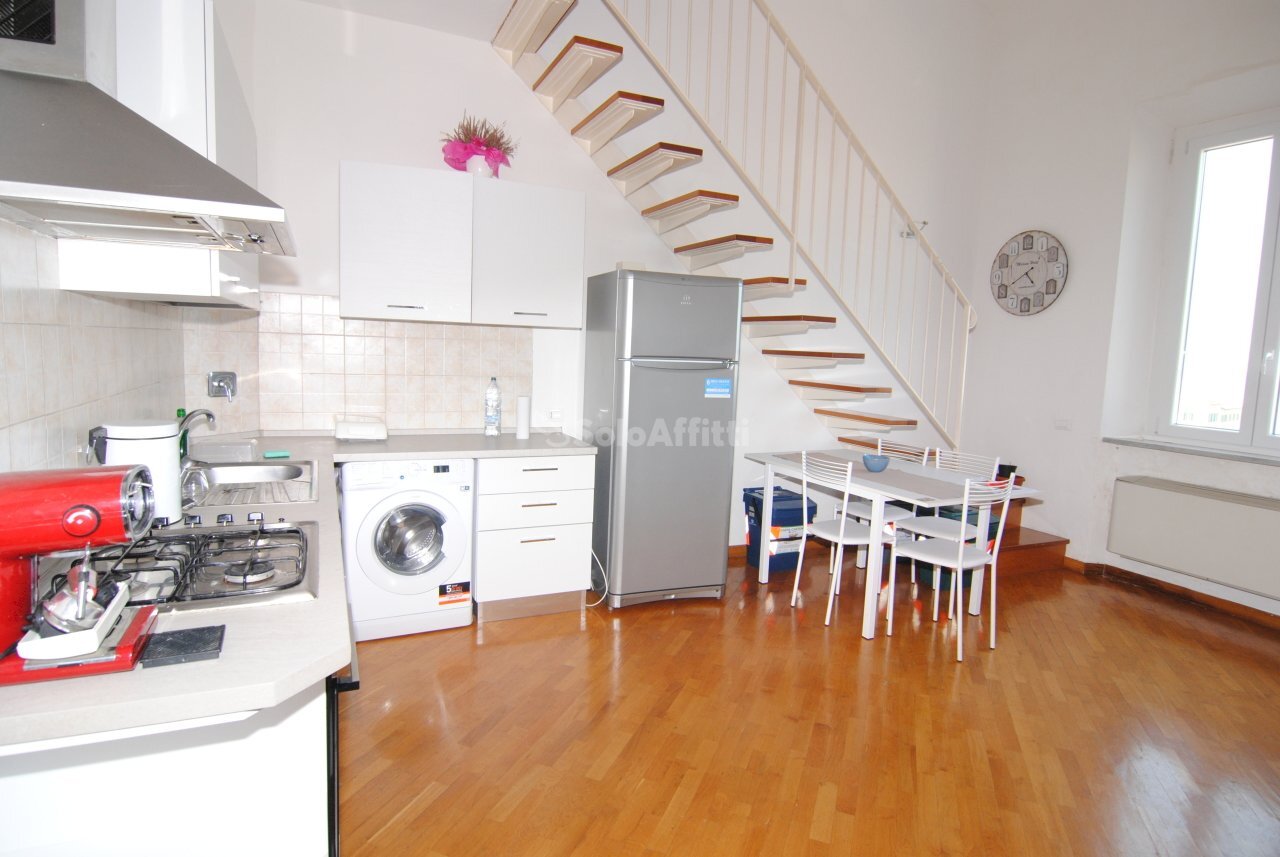 SOGGIORNO LATO COTTURA - Bilocale Livorno - foto 1