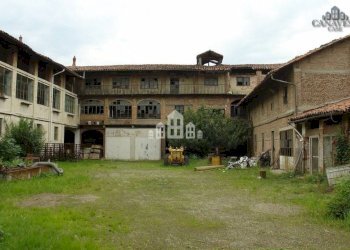 Giardino - Casa indipendente via per Cuorgnè, 81, Castellamonte - foto 7